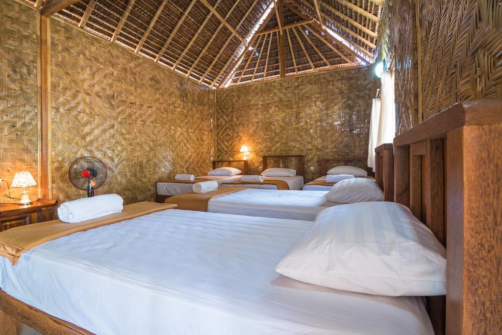 Full Moon Hostel 누사 페니다 객실 사진