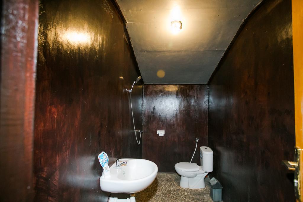 Full Moon Hostel 누사 페니다 외부 사진