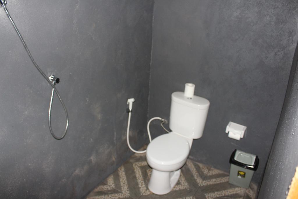 Full Moon Hostel 누사 페니다 외부 사진